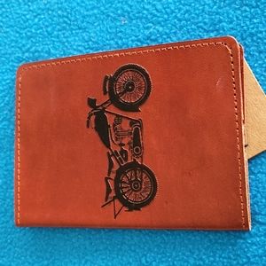Mart Boomie passport /ID wallet